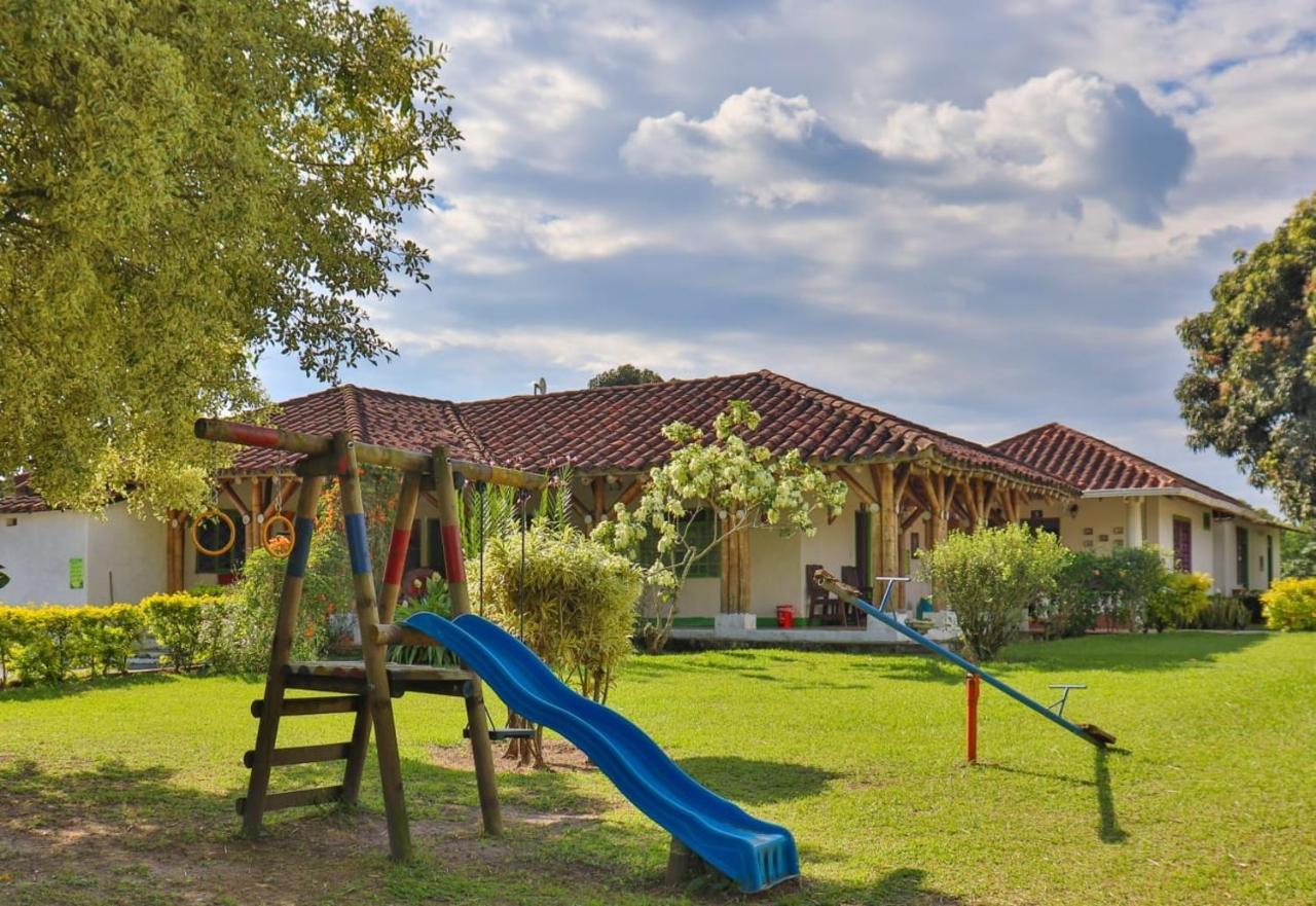 מונטנגרו Hotel La Coqueta מראה חיצוני תמונה