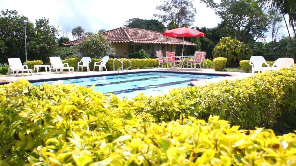 מונטנגרו Hotel La Coqueta מראה חיצוני תמונה