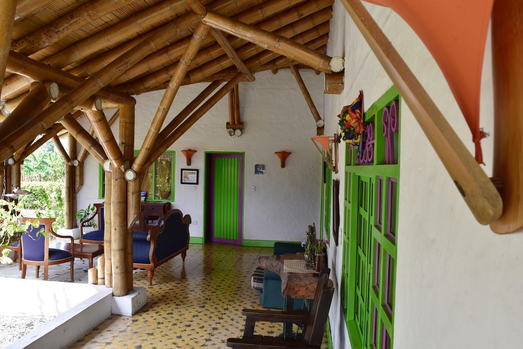 מונטנגרו Hotel La Coqueta מראה חיצוני תמונה